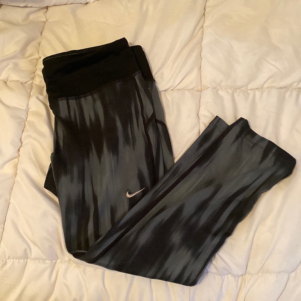 Nike leggings Size M